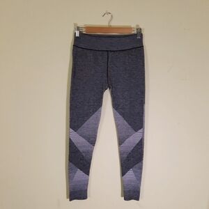 Leggins Women's Tri-color  No size or brand tag waist 13" flat 10" Rise